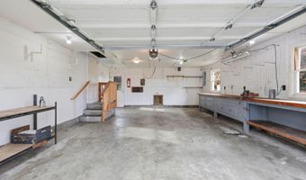 11040 SE MCCREARY Ln, Boring, OR 97009