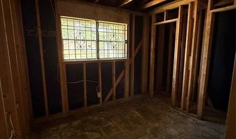 4135 Forest Oak Dr, Shreveport, LA 71109