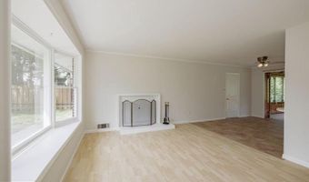 5004 EASTCHESTER Cir, Alexandria, VA 22310