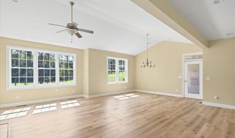 330 Lighthorse Cir, Aberdeen, NC 28315
