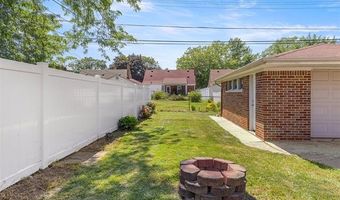 8960 Niver Ave, Allen Park, MI 48101