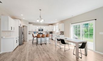 1715 Foudray Cir S, Avon, IN 46123