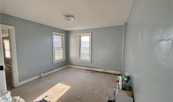 122 W Front St, Alburtis, PA 18011