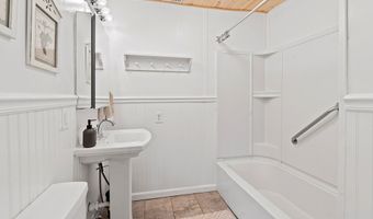 93 Parnell Rd, Abbeville, SC 29620