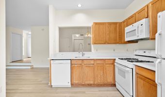 44226 MOSSY BROOK Sq, Ashburn, VA 20147