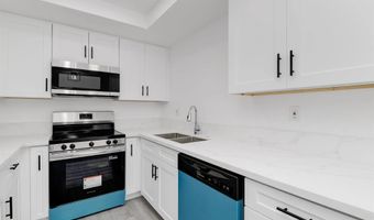 4161 Tiberon Dr, Oceanside, CA 92056