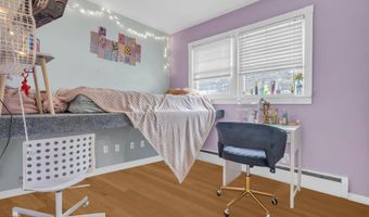 916 Beachwood Blvd, Beachwood, NJ 08722