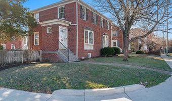 2100 27TH St S, Arlington, VA 22206