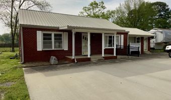705 Donaghey Ave, Conway, AR 72034