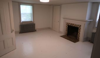 7 Elm St, Augusta, ME 04330