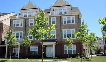 42581 SUNSET RIDGE Sq, Ashburn, VA 20148