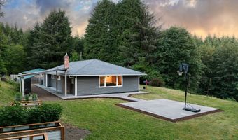 407 N DUBOIS Rd, Ariel, WA 98603