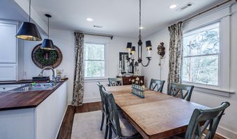 430 Valley Rd, Alexander City, AL 35010