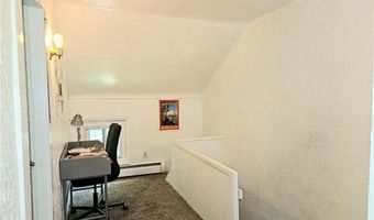 1 Side Hill St, Hopkinton, RI 02832