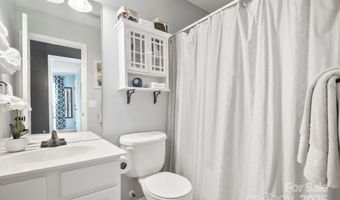 2143 Kaybird Ln, Charlotte, NC 28270
