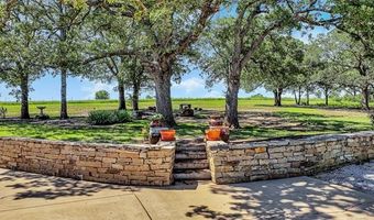 490 Royal Oaks Ln, Ardmore, OK 73401