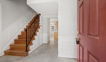 4602 ORDINARY Ct, Annandale, VA 22003