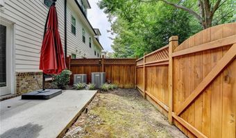 5240 Cresslyn Rdg, Alpharetta, GA 30005