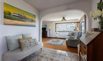 18 Beach Row, Narragansett, RI 02879