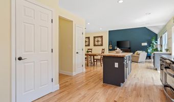 91 Seaverns Bridge Rd, Amherst, NH 03031