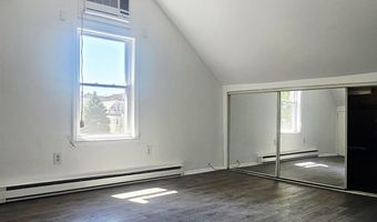 86 W 34TH St, Bayonne, NJ 07002