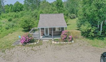 90 Searsport Ave, Belfast, ME 04915