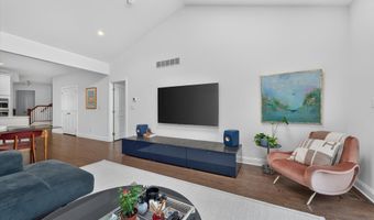 3062 N Spurway Dr, Ann Arbor, MI 48105