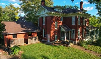 400 N 3rd St, Atchison, KS 66002