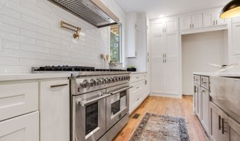 40 Crowe Rd, Alpharetta, GA 30004