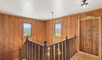 10821 Los Jordans Rd, Agua Dulce, CA 91390