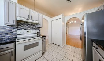 214 S RUSH Cir E, Chandler, AZ 85226