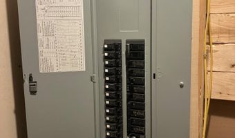 382 S Main St, Alburgh, VT 05440