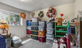 2180 S Eagle Dr, Ammon, ID 83406