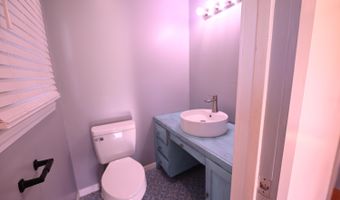 265 Windsor Dr, Alexander City, AL 35010