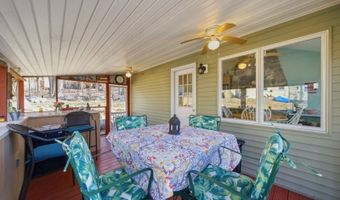 51 Lakeside Dr, Alloway, NJ 07422