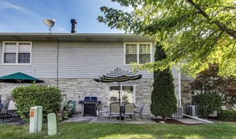 802 N Tamarac Blvd, Addison, IL 60101