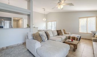 751 W SARAGOSA St, Chandler, AZ 85225