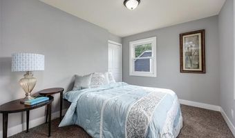 17108 Arlington Ave, Allen Park, MI 48101