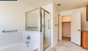 4513 Country Hills Dr, Antioch, CA 94531