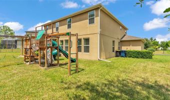 132 MAGNETA Loop, Auburndale, FL 33823