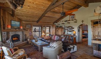 107 High Lonesome, Alpine, TX 79830