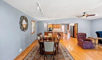 1201 S LEE St, Appleton, WI 54915