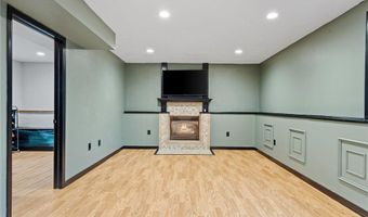 3411 E Mineral Pond Blvd, Anoka, MN 55303