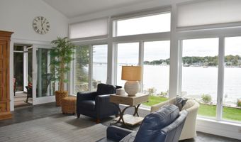 2 Harbor View Ln, Belfast, ME 04974