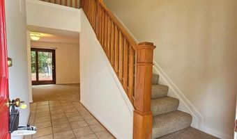 1108 ROCKINGHAM St, Arlington, VA 22205
