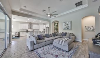 6429 SEASOUND Dr, Apollo Beach, FL 33572