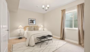 4798 VIRGINIA St, Alexandria, VA 22312