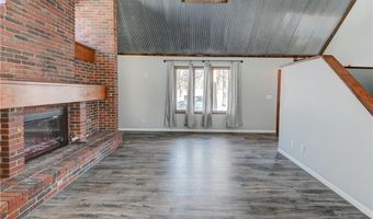 10 Bluebird Dr, Agency, MO 64401