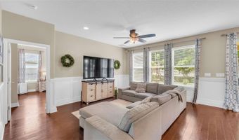 132 MAGNETA Loop, Auburndale, FL 33823
