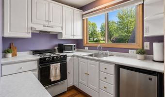 903 Cram Ln, Albion, MI 49224